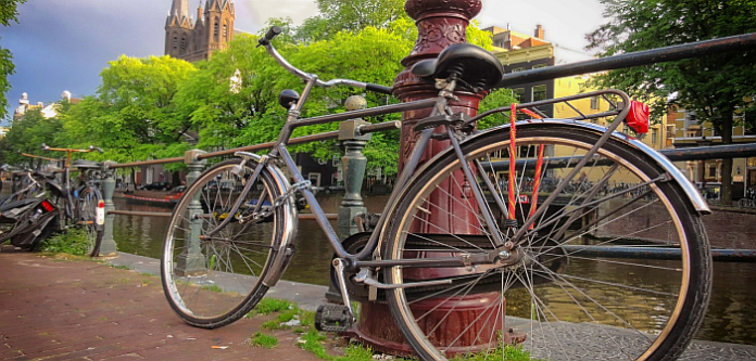 amsterdam-main-1x