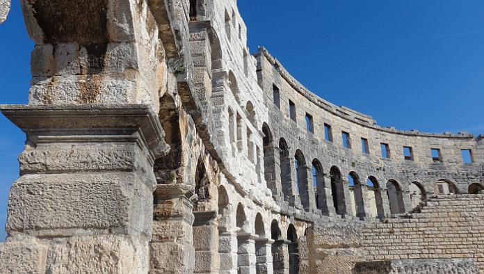 pula-main-ok